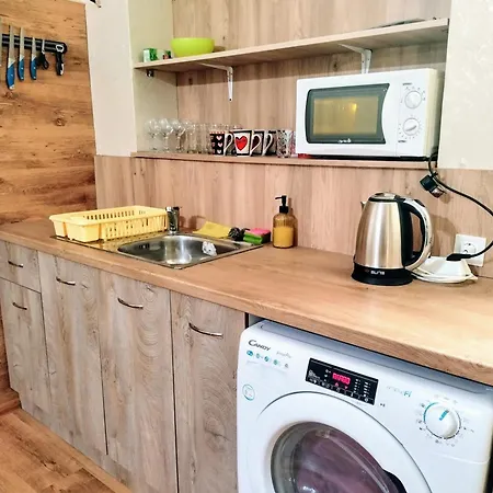 Apartment The Square - Old Flat With 2 Bedrooms, 1st Fl