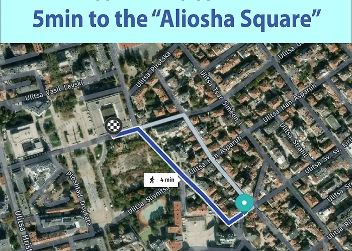 The Square - Old Flat With 2 Bedrooms, 1st Fl *