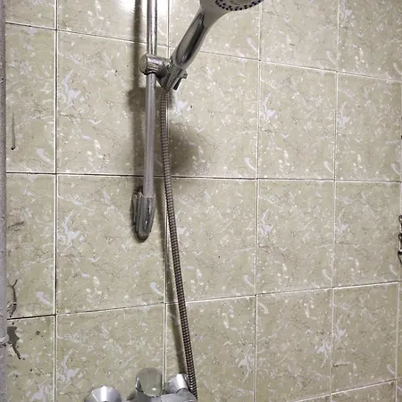 двустаен славейков 33 Apartment